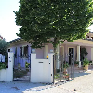 https://bb-valmarecchia.emilia-romagnahotels.net